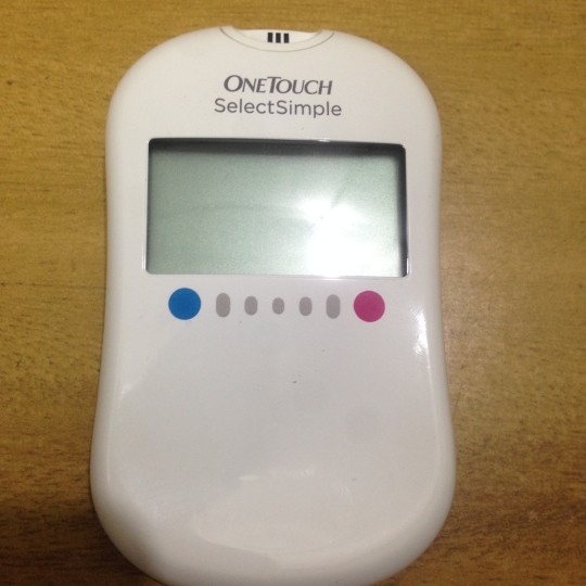 one touch select simple glucometer